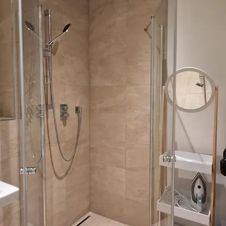 Apartman Beautiful In Kirchberg Luxemburg